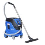 NILFISK WET & DRY H-CLASS VACUUM W/- POWER SOCKET