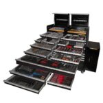 GEARWRENCH 657Pc Combination Tool Kit plus 2x 28in. Chests plus 2x 58in. Trolleys plus 2x Side Cabinets
